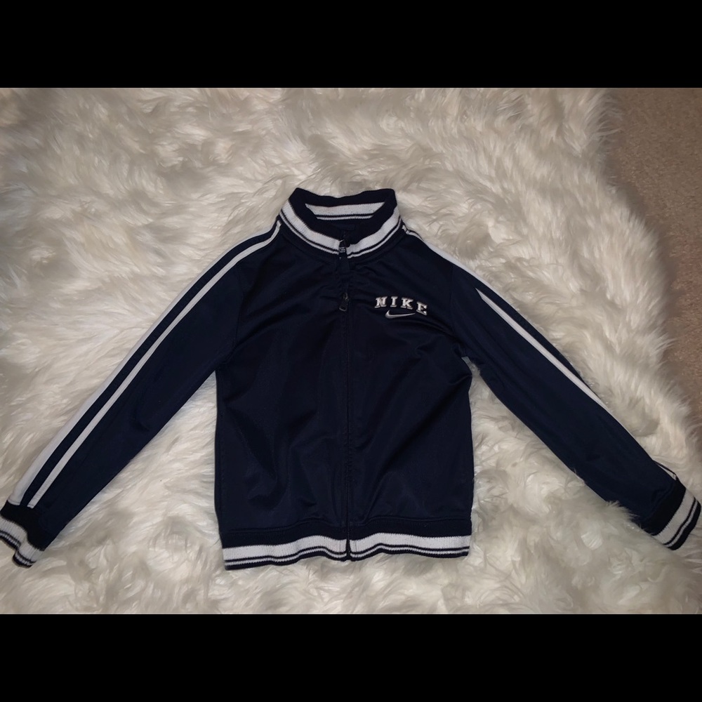 Nike Jacket - Picture 3 of 3